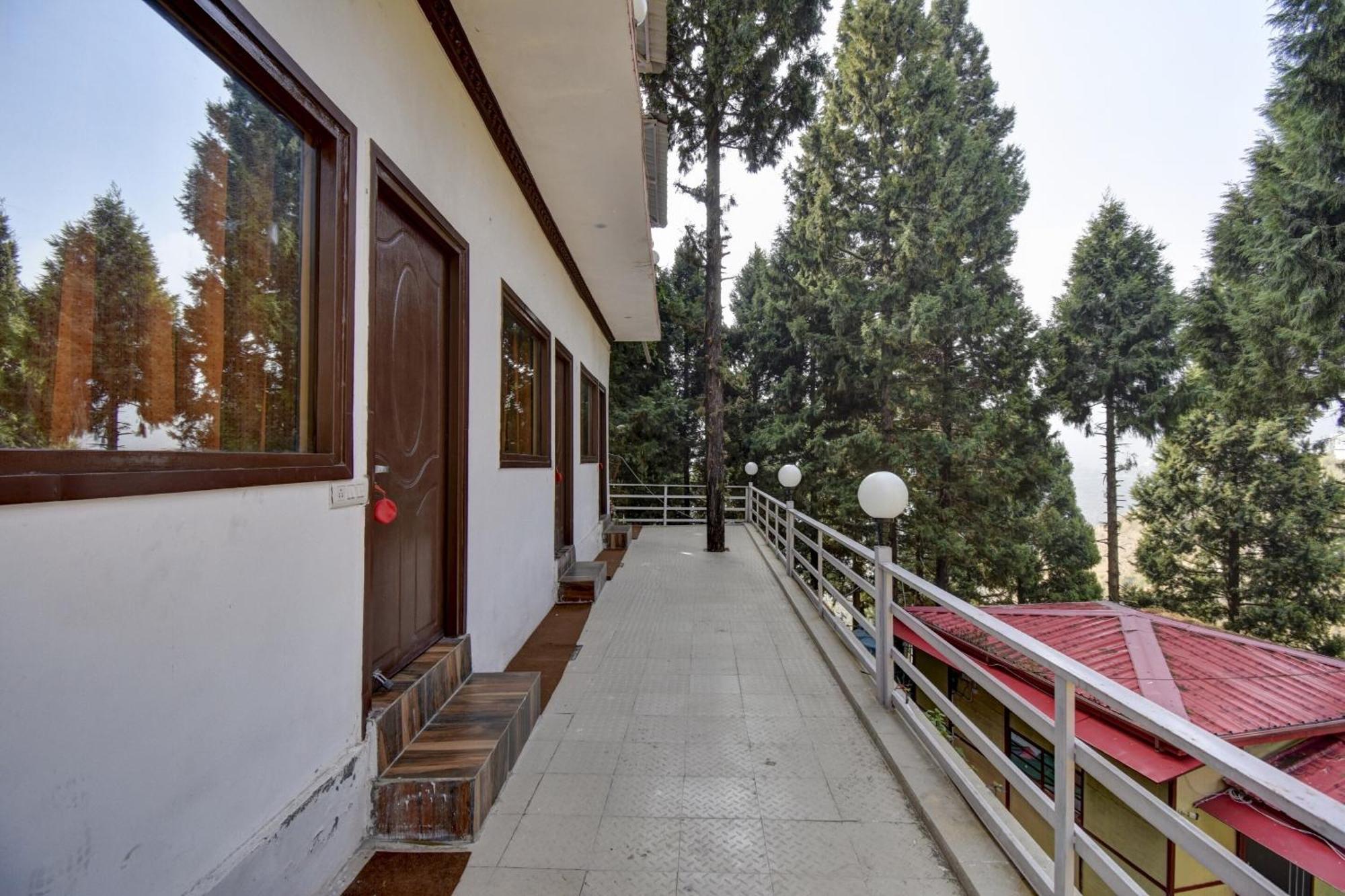 Hotel O Pine Tree Массури Экстерьер фото